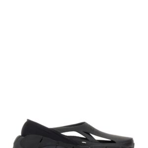 Explore the authentic MAISON MARGIELA X REEBOK women's SNEAKERS PROJECT 0 CR in Black