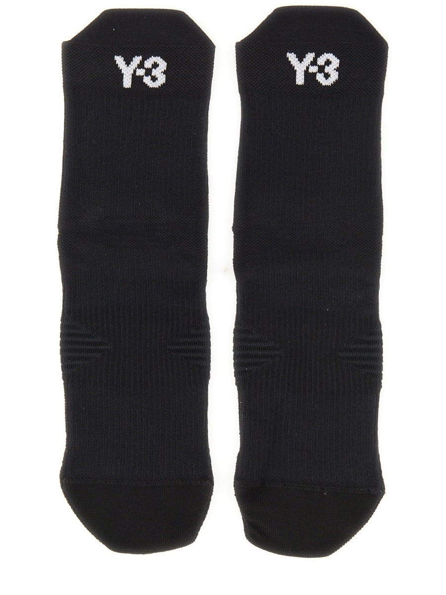 Discover the authentic Y - 3 unisex SOCKS WITH LOGO in Black