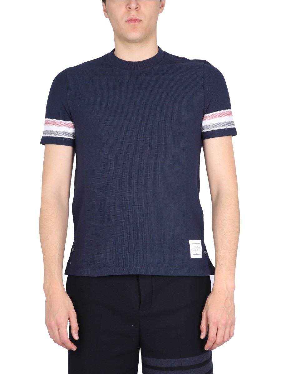 Discover the authentic THOM BROWNE men's stripes t-shirt in Blue