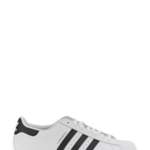 Refresh your wardrobe with the ADIDAS ORIGINALS unisex SUPERSTAR SNEAKER in White