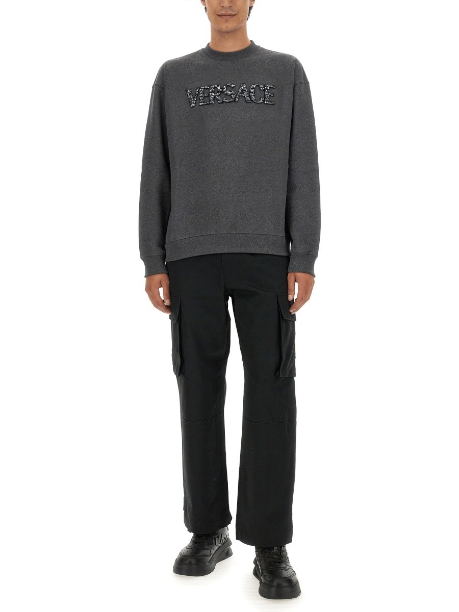 designed for dependable everyday comfort and versatile wardrobe styling.