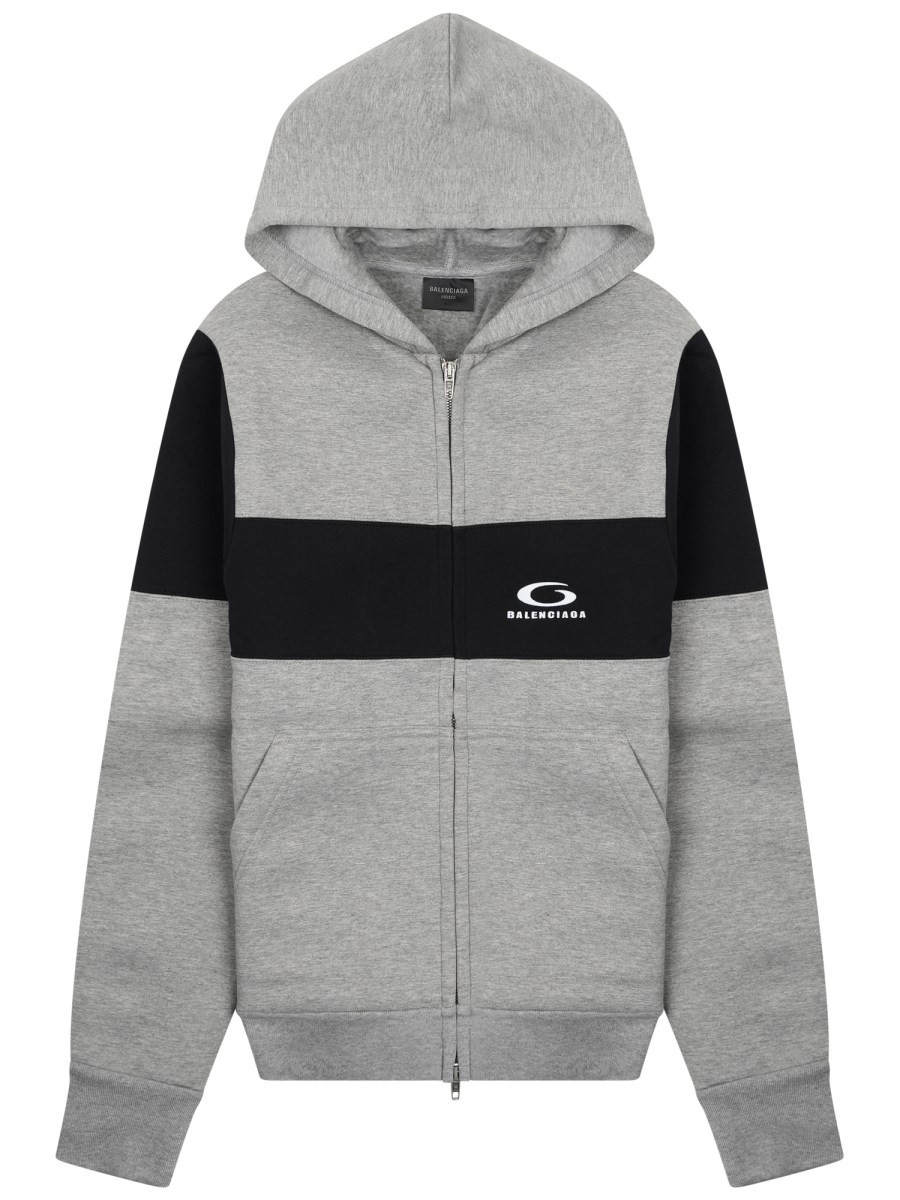 Refresh your wardrobe with the Balenciaga men's SWEATSHIRT WITH LOGO in Grey