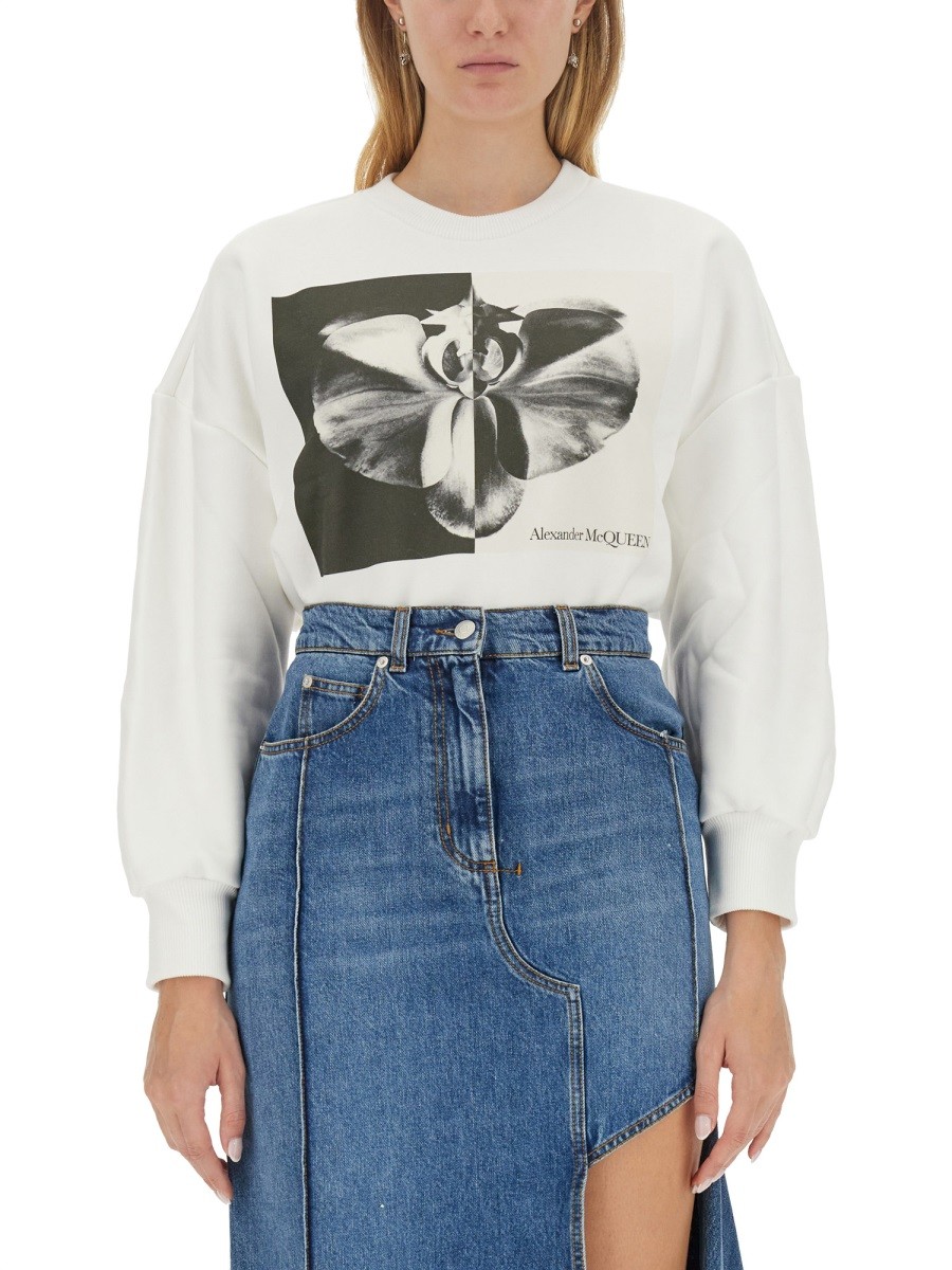 Explore the authentic Alexander Mcqueen women's SWEATSHIRT WITH LOGO in MULTICOLOUR