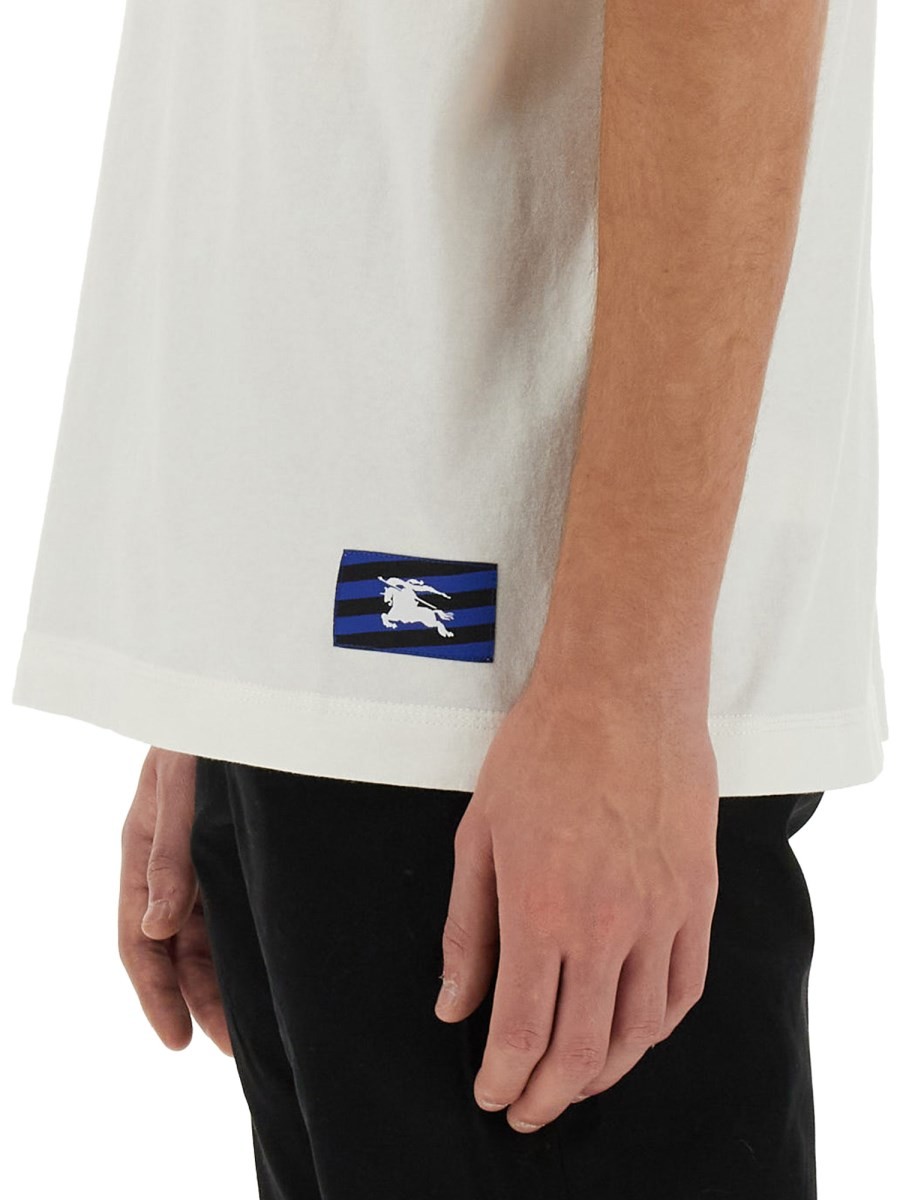 T-SHIR WITH EKD PATCH - Image 4