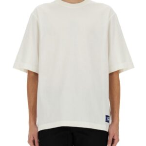 Refresh your wardrobe with the Burberry men's T-SHIR WITH EKD PATCH in White