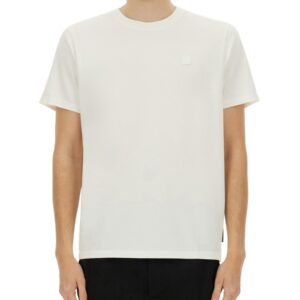 Refresh your wardrobe with the MOOSE KNUCKLES men's T-SHIRT "DULUTH" in White