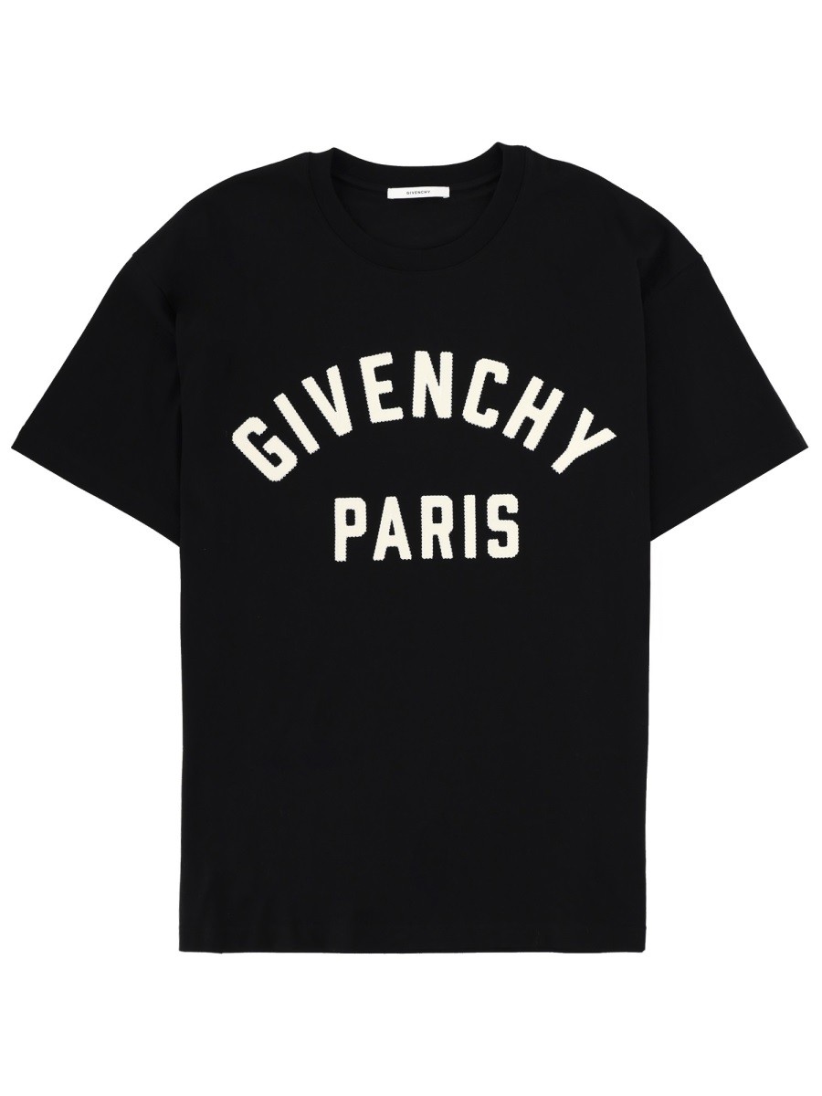 Discover the authentic Givenchy men's T-SHIRT WITH LOGO in Black