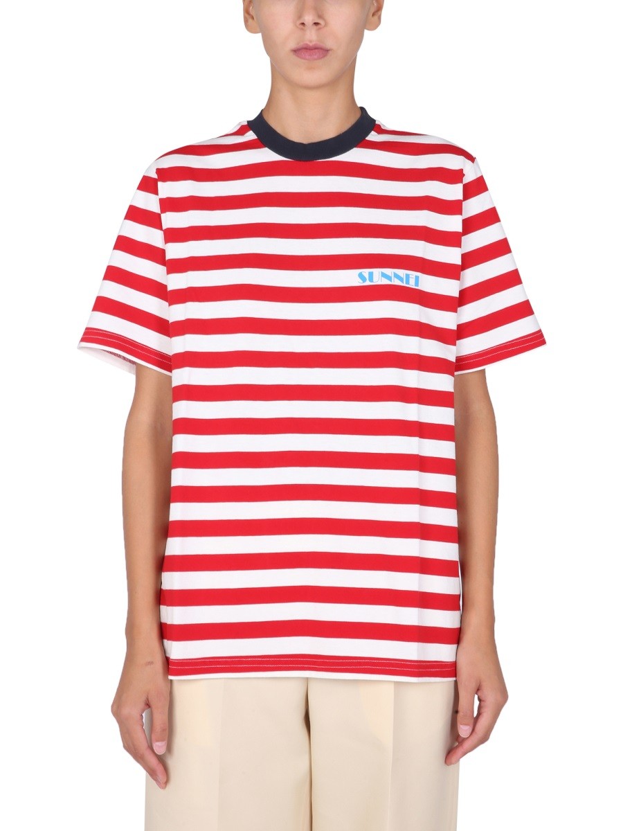 Explore the authentic SUNNEI X ELEONORA BONUCCI unisex T-SHIRT WITH MINI LOGO in MULTICOLOUR