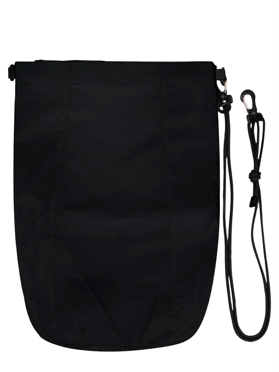 Discover the authentic LAMINAR men's TAFFETA BAG in Black