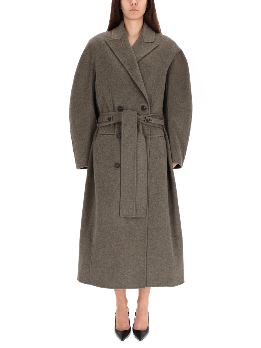 Explore the authentic JACQUEMUS women's TRENCH COAT "D'HOMME CURVIO" in Grey