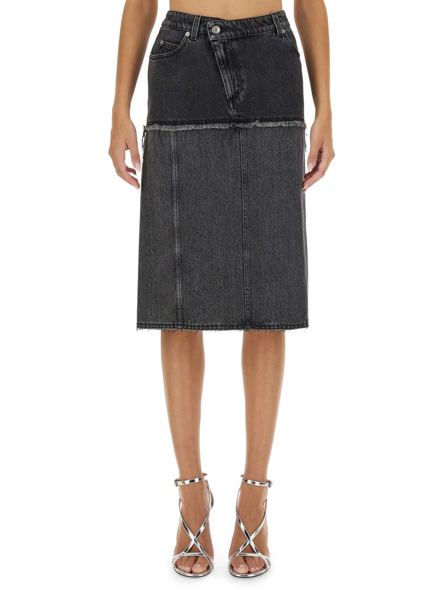 Discover the authentic Alexander Mcqueen women's TWO-TONE DENIM SKIRT in Black