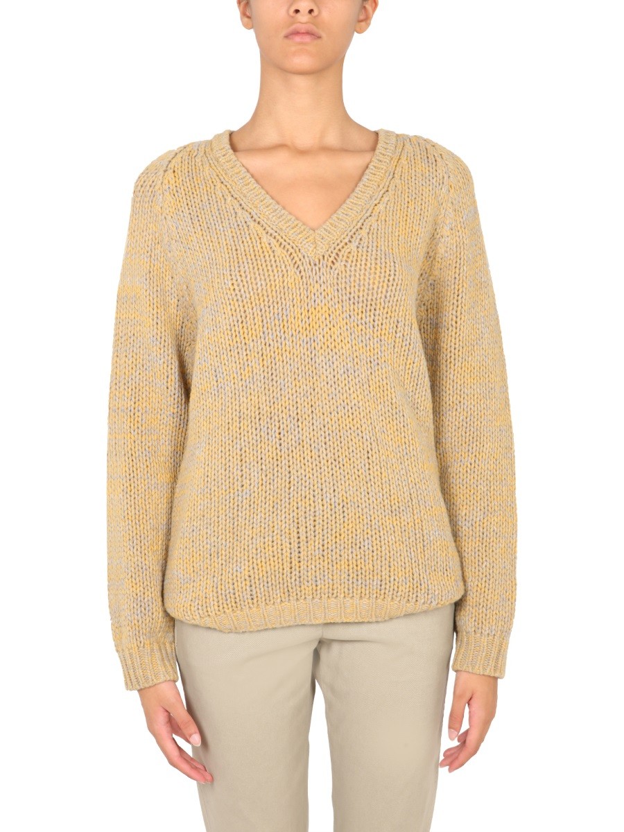 Refresh your wardrobe with the ASPESI women's V-NECK SWEATER in Yellow