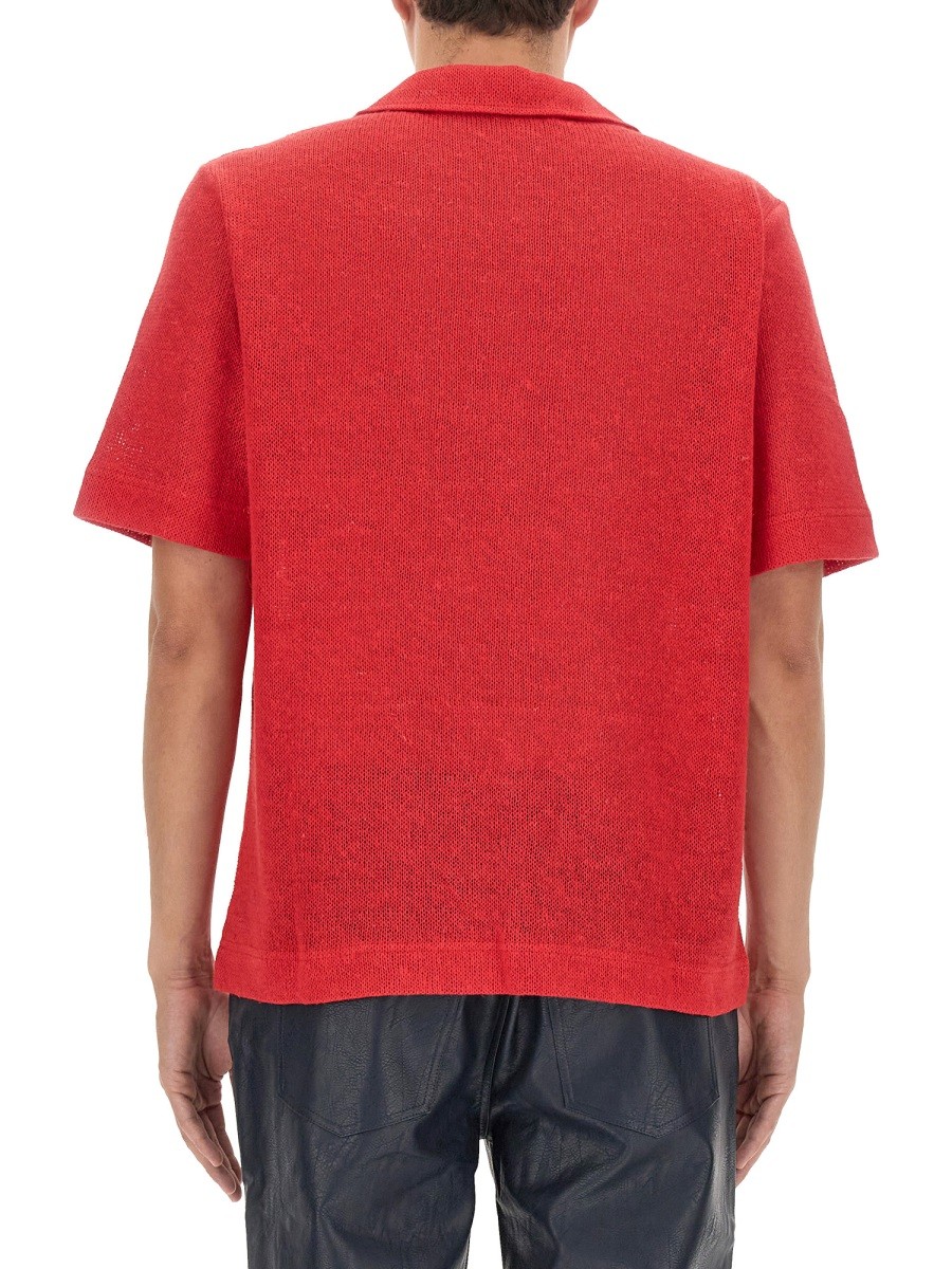 designed for dependable everyday comfort and versatile modern style.
