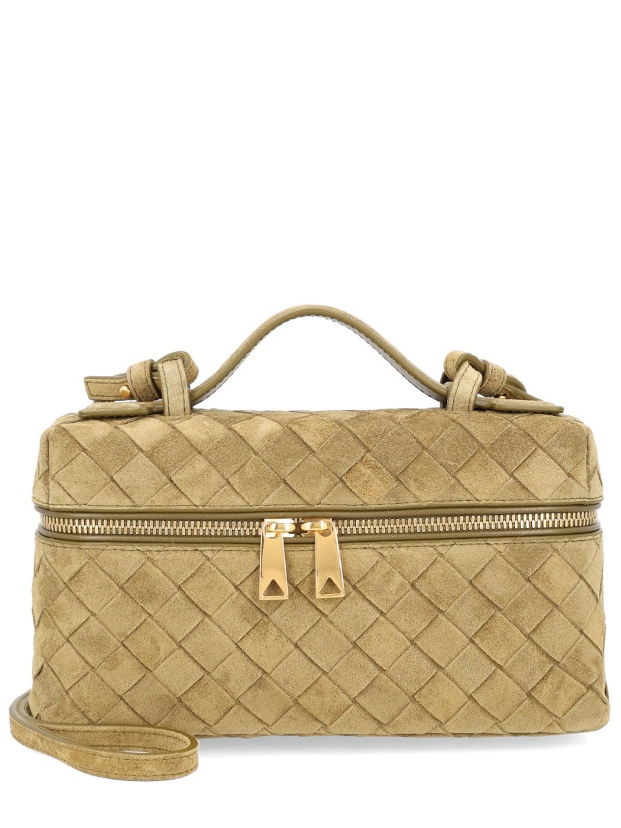 Explore the authentic Bottega Veneta women's VANITY CASE "BANG BANG" in GREEN