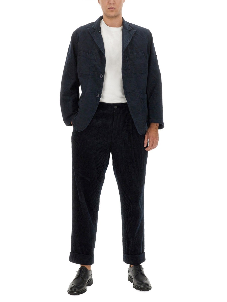 designed for dependable everyday comfort and versatile wardrobe styling.