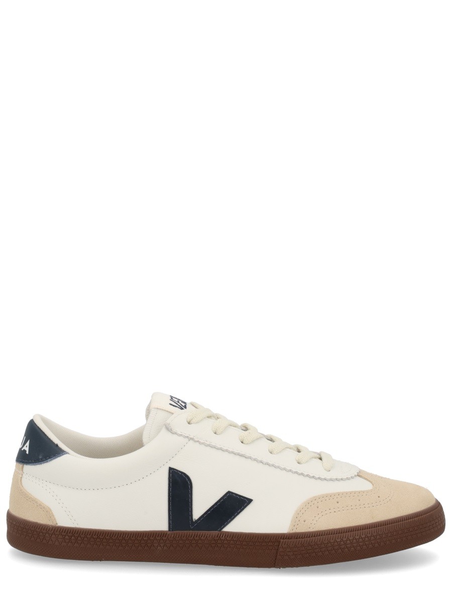 Discover the authentic Veja men's "VOLLEY" SNEAKER in White