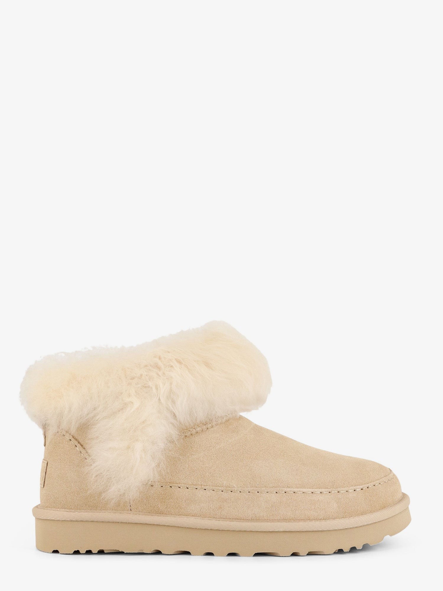 Discover the authentic Ugg women's W Classic Ultra Mini suede boots in SANDCASTLE