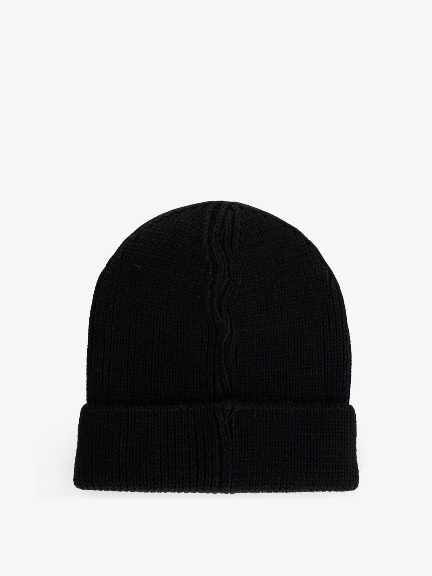 designed for dependable everyday comfort and versatile modern style.