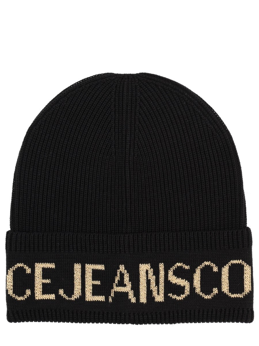 Discover the authentic Versace Jeans Couture men's WOOL AND ACRYLIC BEANIE in Black