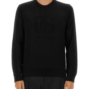 Refresh your wardrobe with the Dolce & Gabbana men's WOOL JERSEY. in Black