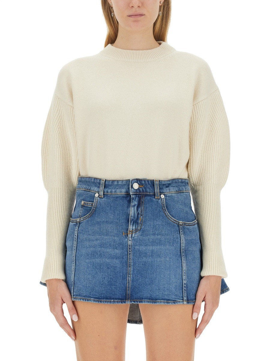 Refresh your wardrobe with the Alexander Mcqueen women's WOOL JERSEY. in Ivory
