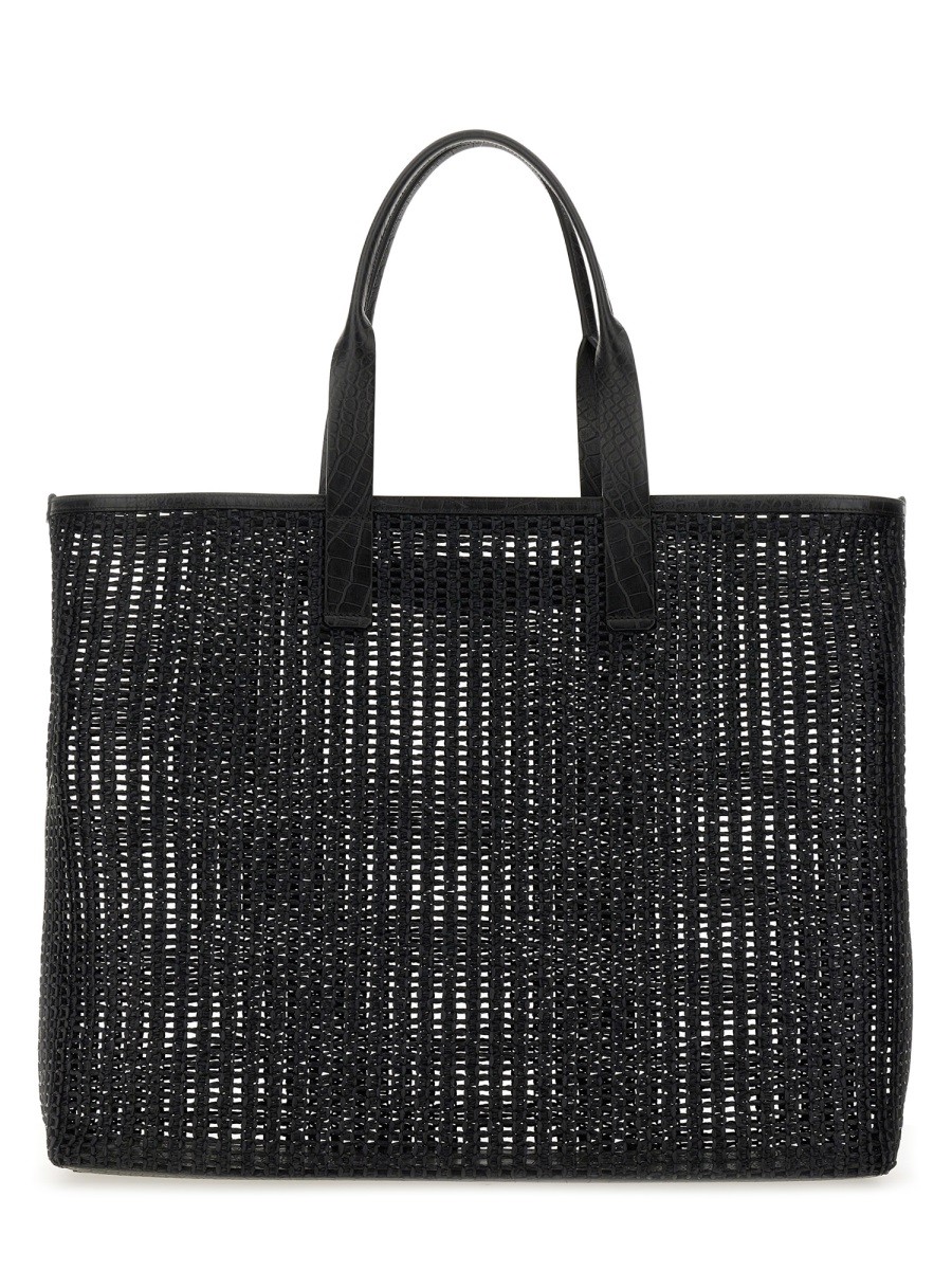 designed for dependable everyday comfort and versatile modern style.
