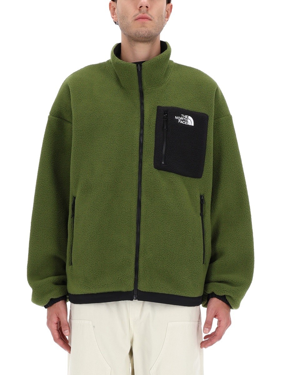 Explore the authentic The North Face men's "YUMIORI" FLEECE JACKET in GREEN